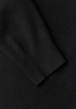 Robe en tricot Turtleneck