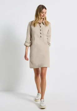 Robe en velours côtelé