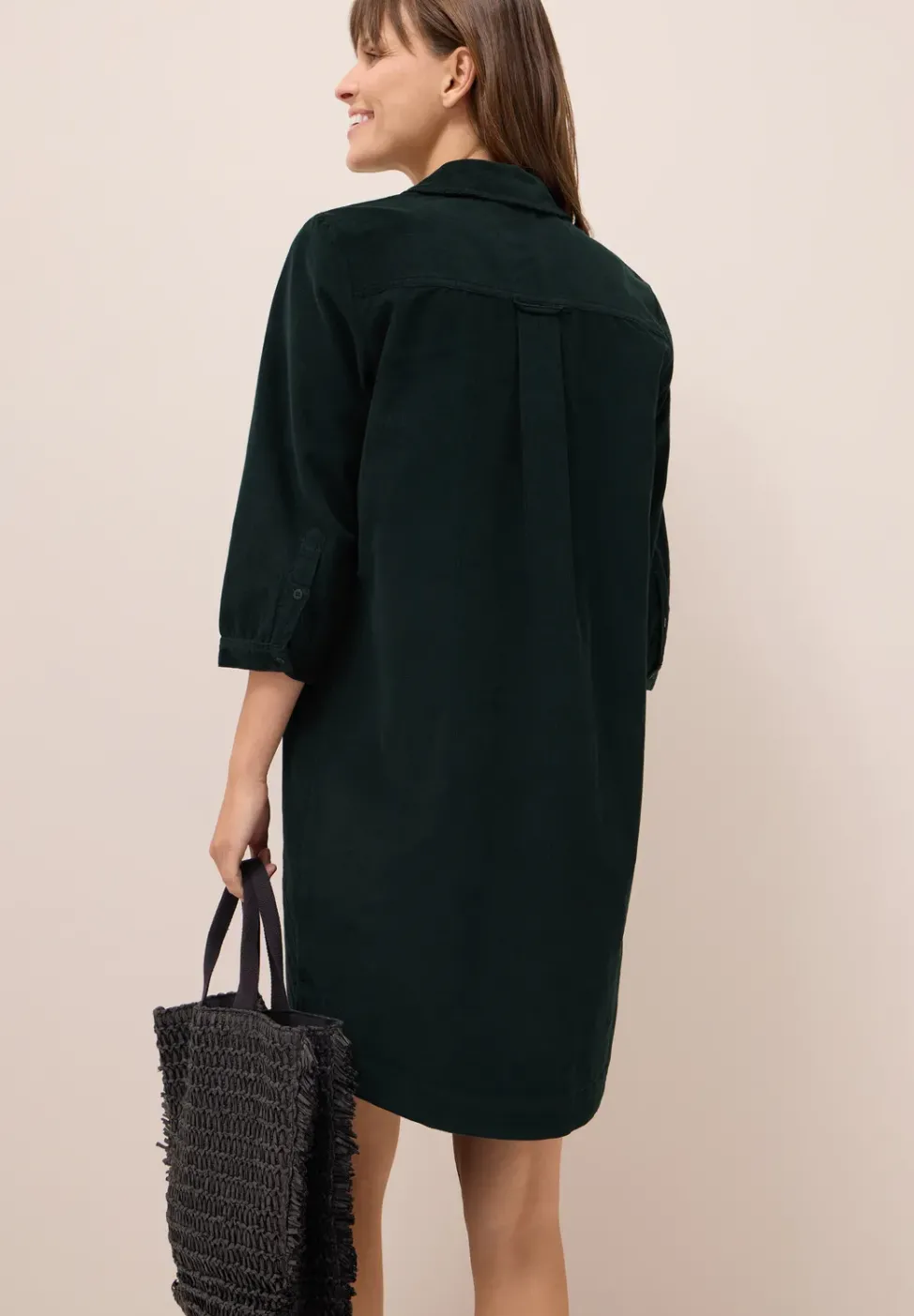 Robe en velours côtelé en couleur unie