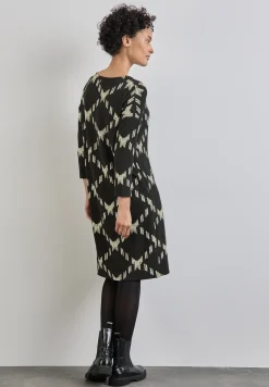 Robe jacquard