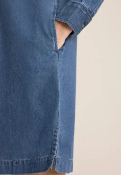 Robe à l'aspect denim