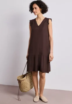 Robe longueur genou avec détails Shiffley