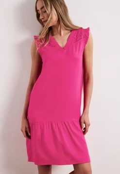Robe longueur genou avec détails Shiffley