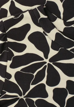 Robe longueur genou avec manches bouffantes