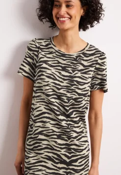 Robe longueur genou avec manches bouffantes