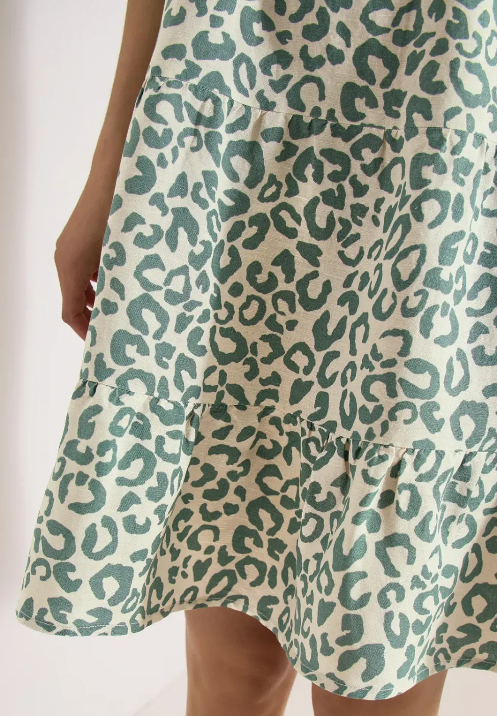 Robe longueur genou en lin mélangé avec imprimé