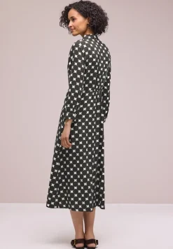 Robe midi avec boutons et motifs à pois