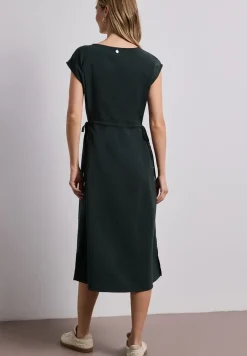 Robe midi avec décolleté U-Boot