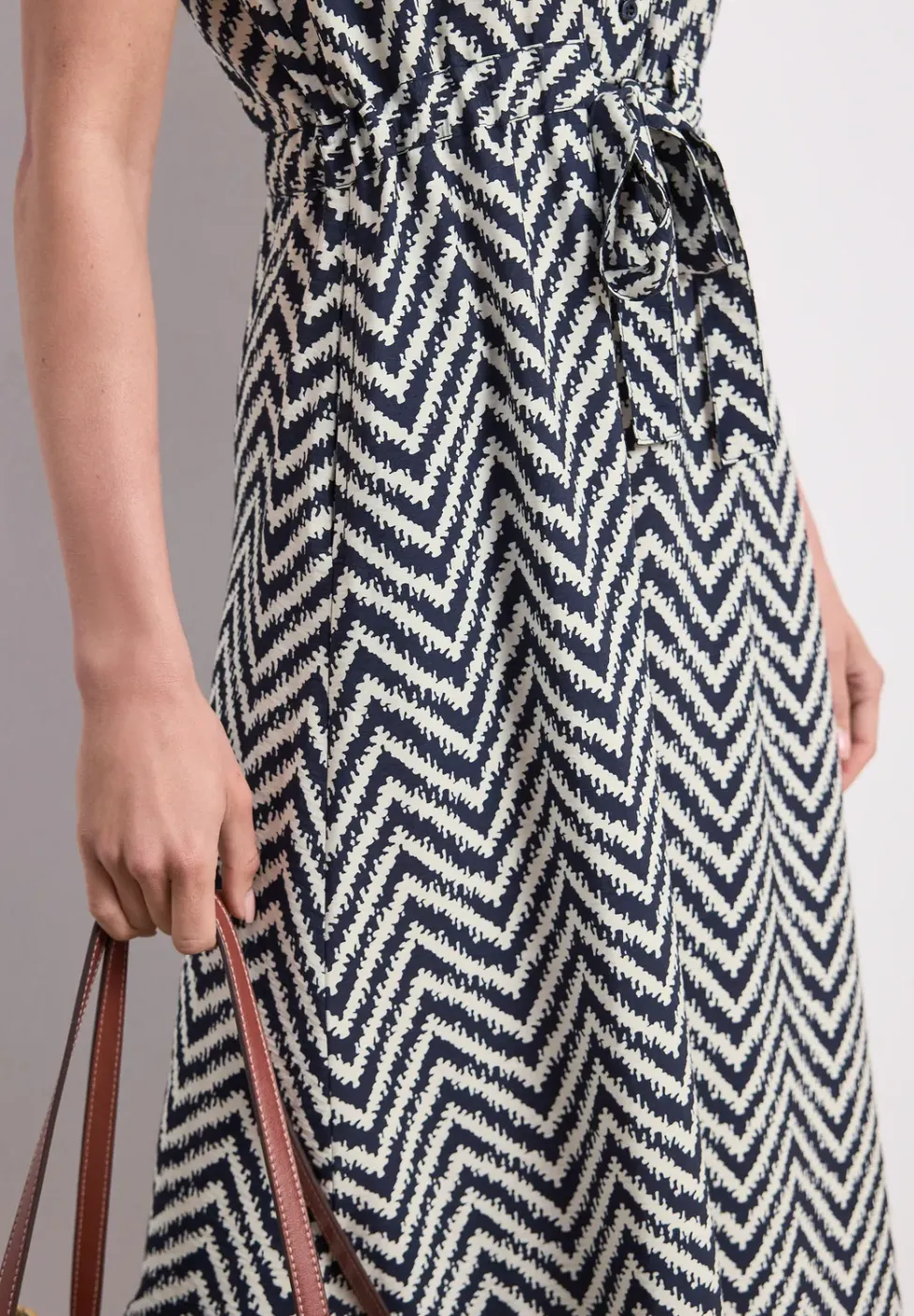 Robe midi avec motif en zigzag