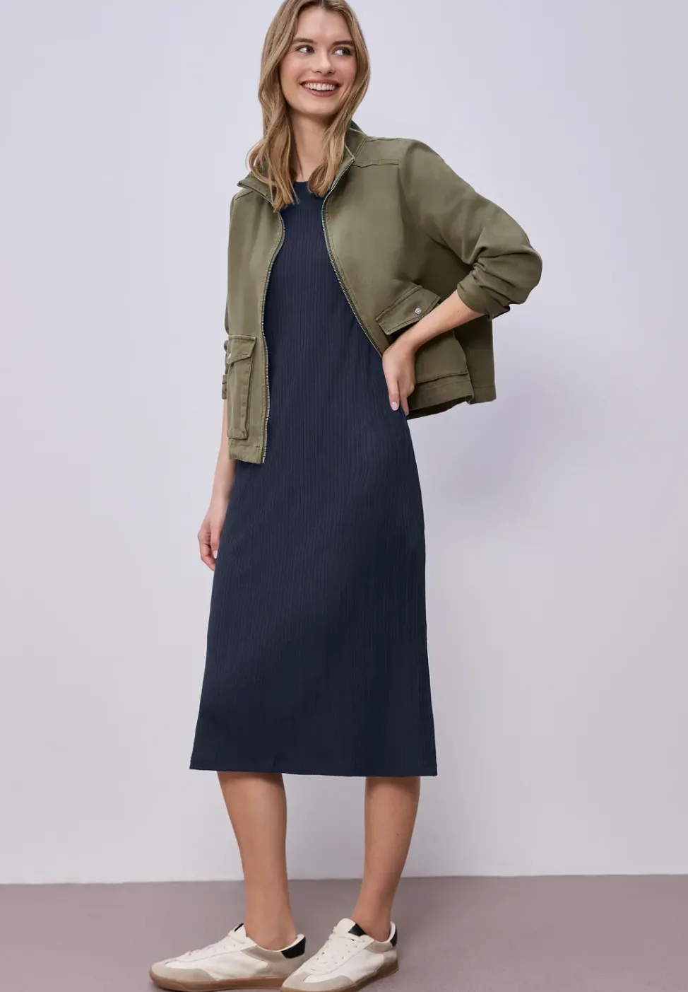 Robe midi en jersey côtelé