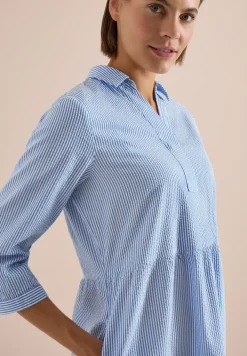 Robe midi en seersucker