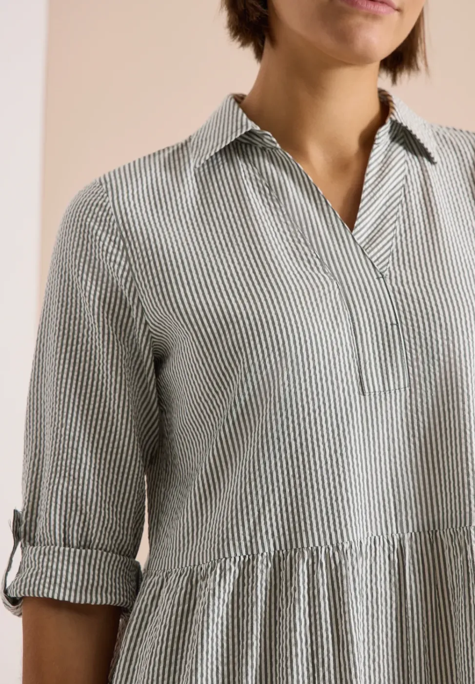 Robe midi en seersucker
