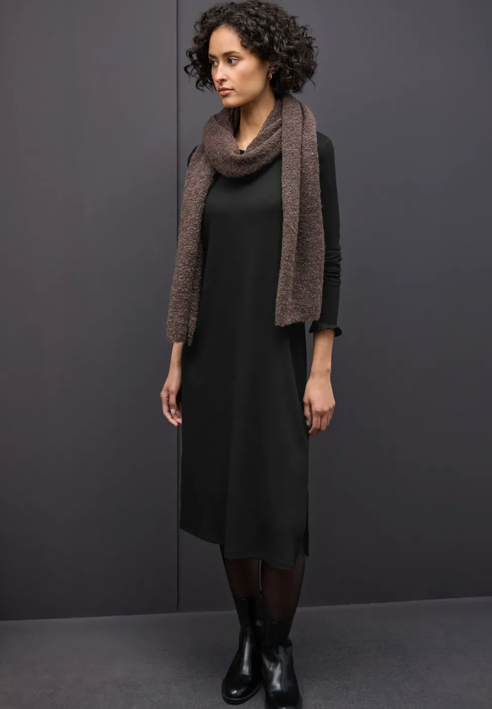 Robe midi en structure côtelée