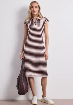 Robe midi en tricot à rayures