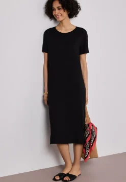 Robe midi à manches courtes avec détail de fente