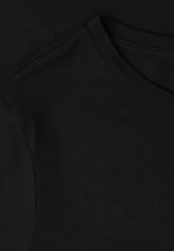 Robe midi à manches courtes avec détail de fente