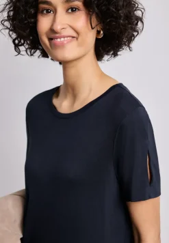Robe midi à manches courtes avec détail de fente