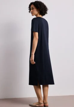Robe midi à manches courtes avec détail de fente