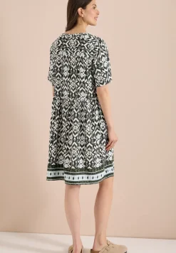 Robe mi-longue avec motif graphique