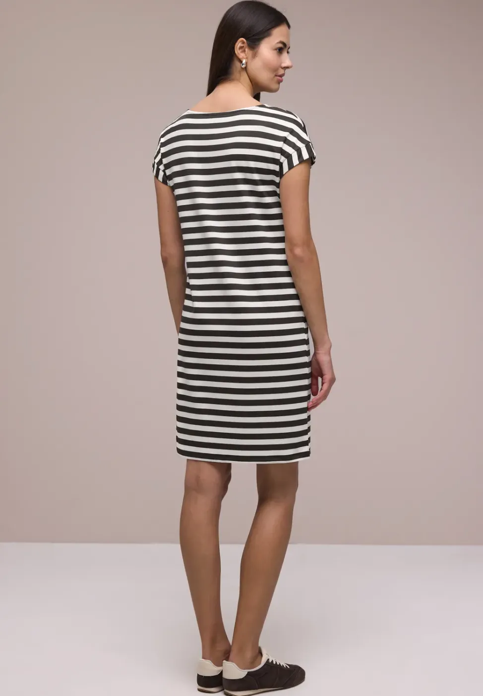 Robe mi-longue en jersey rayé