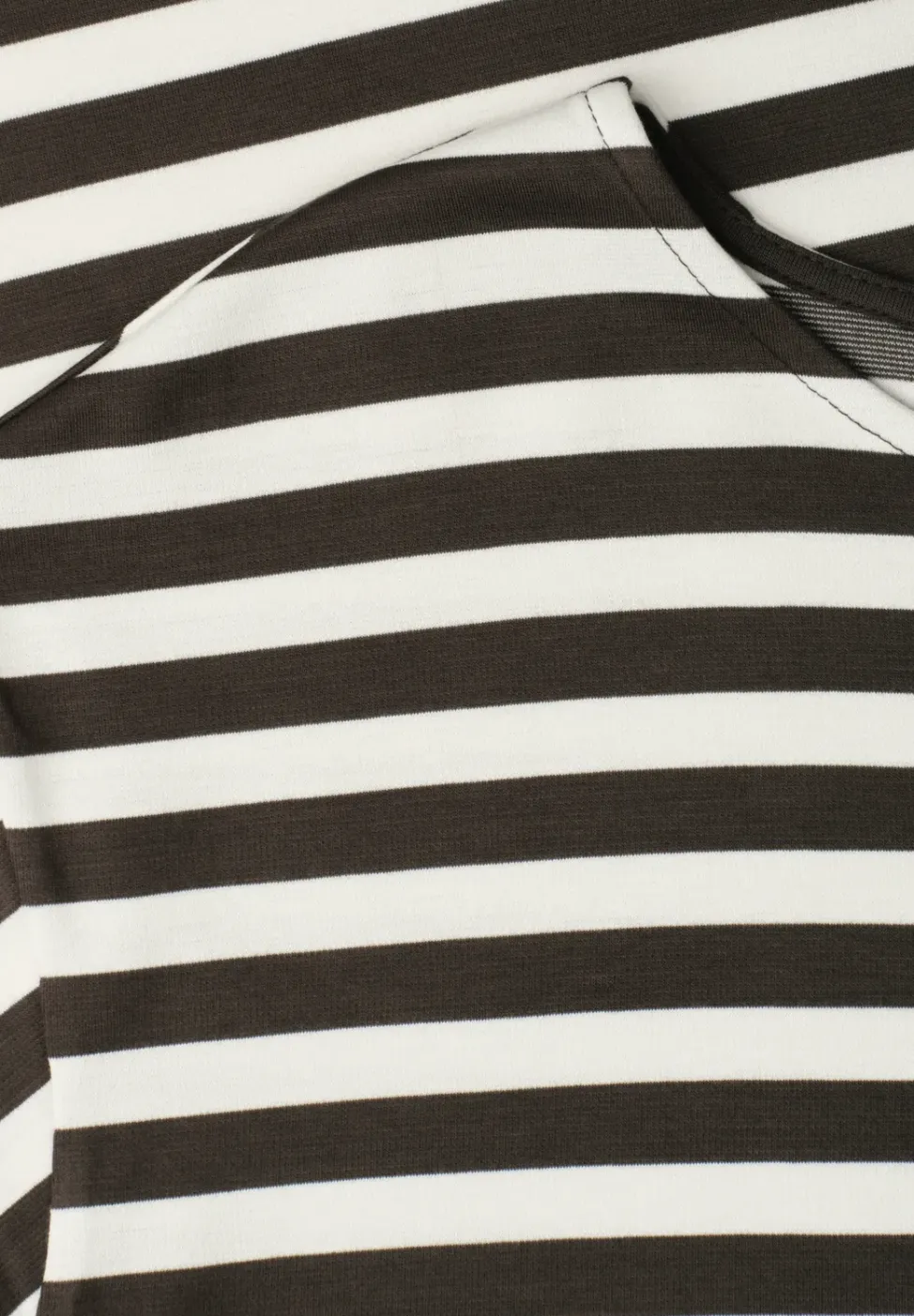 Robe mi-longue en jersey rayé