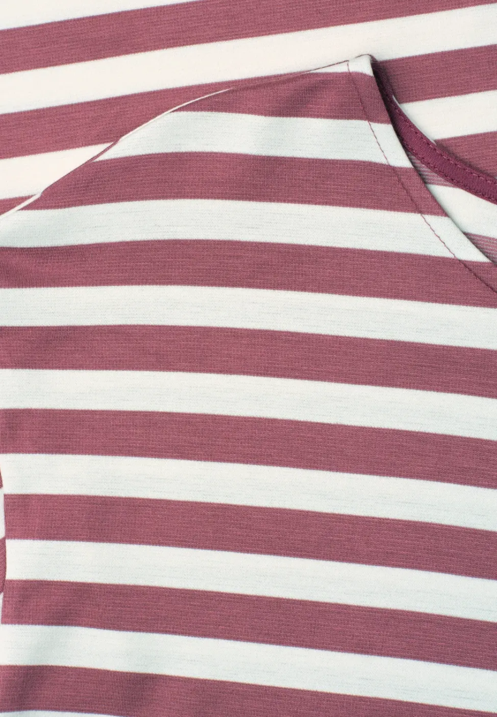 Robe mi-longue en jersey rayé