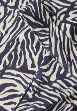 Robe à motifs