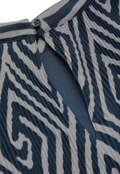 Robe plissée à motifs