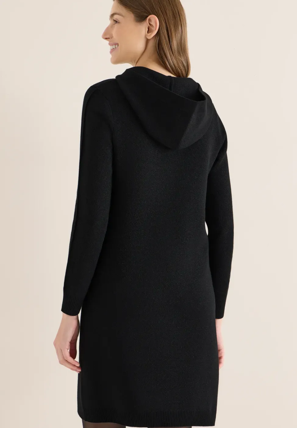Robe scintillante avec capuche