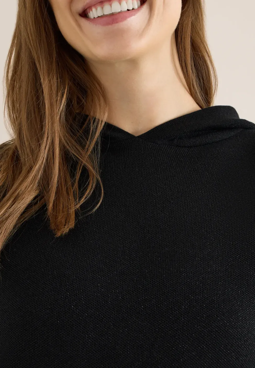 Robe scintillante avec capuche