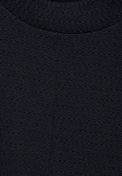 Robe structurée avec turtleneck