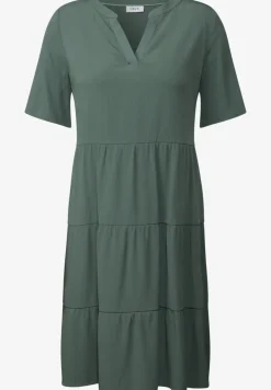 Robe structurée avec volants