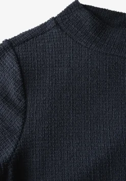 Robe structurée en couleur unie