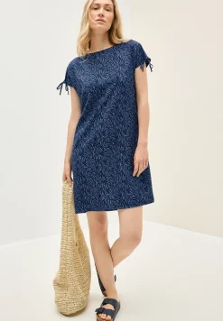 Robe structurée à motifs