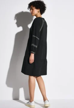 Robe-tunique avec broderie
