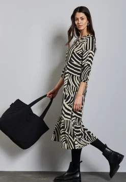 Robe à volants