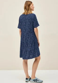 Robe à volants