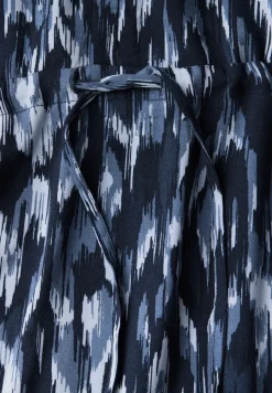 Robe à volants à motifs