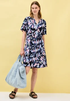 Robe à volants à motifs