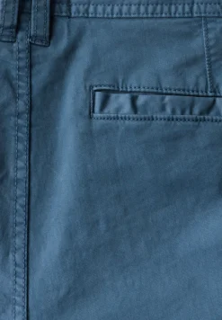 Short chino