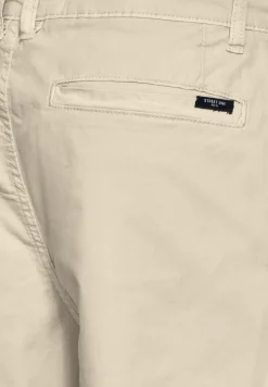 Short chino coupe décontractée