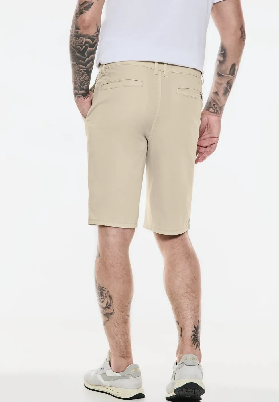 Short chino coupe décontractée