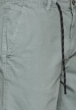 Short chino coupe décontractée