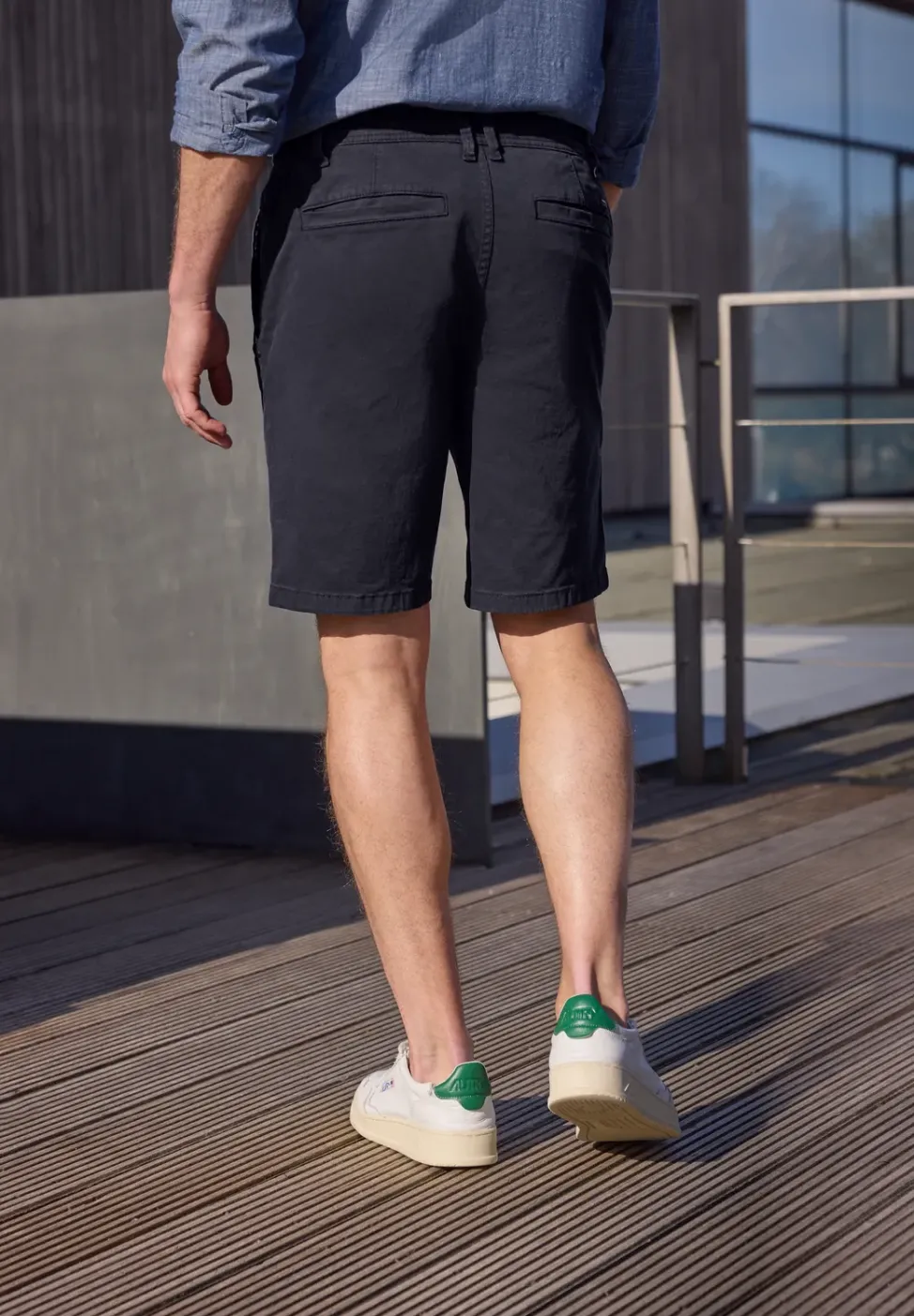 Short chino Regular Fit avec poches