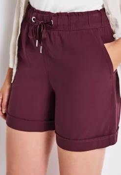 Short en papier