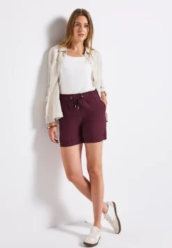 Short en papier