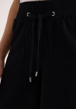 Short en seersucker dans des couleurs unies