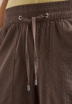 Short en seersucker dans des couleurs unies