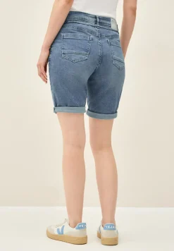 Short jogging au look denim