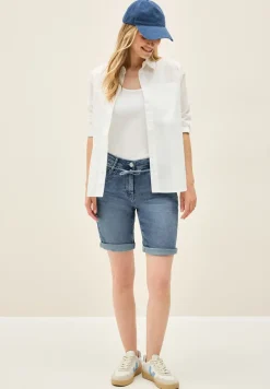 Short jogging au look denim